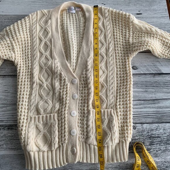 Vintage V-Neck Button Front Chunky Knit Fisherman Cardigan Sweater - Picture 10 of 13